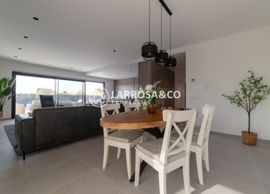 Reventa - Chalet - Los Montesinos - Costa Blanca