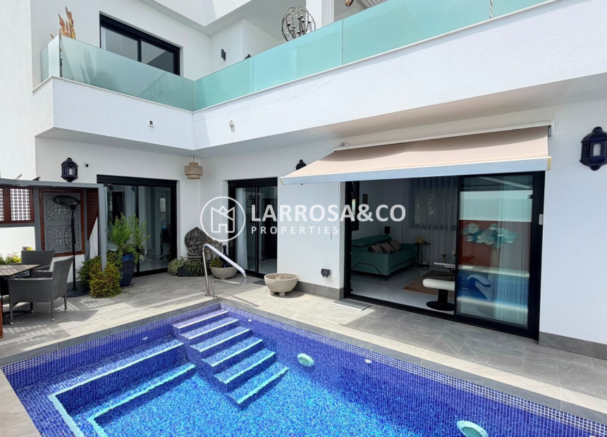 Reventa - Chalet - Los Montesinos - Costa Blanca
