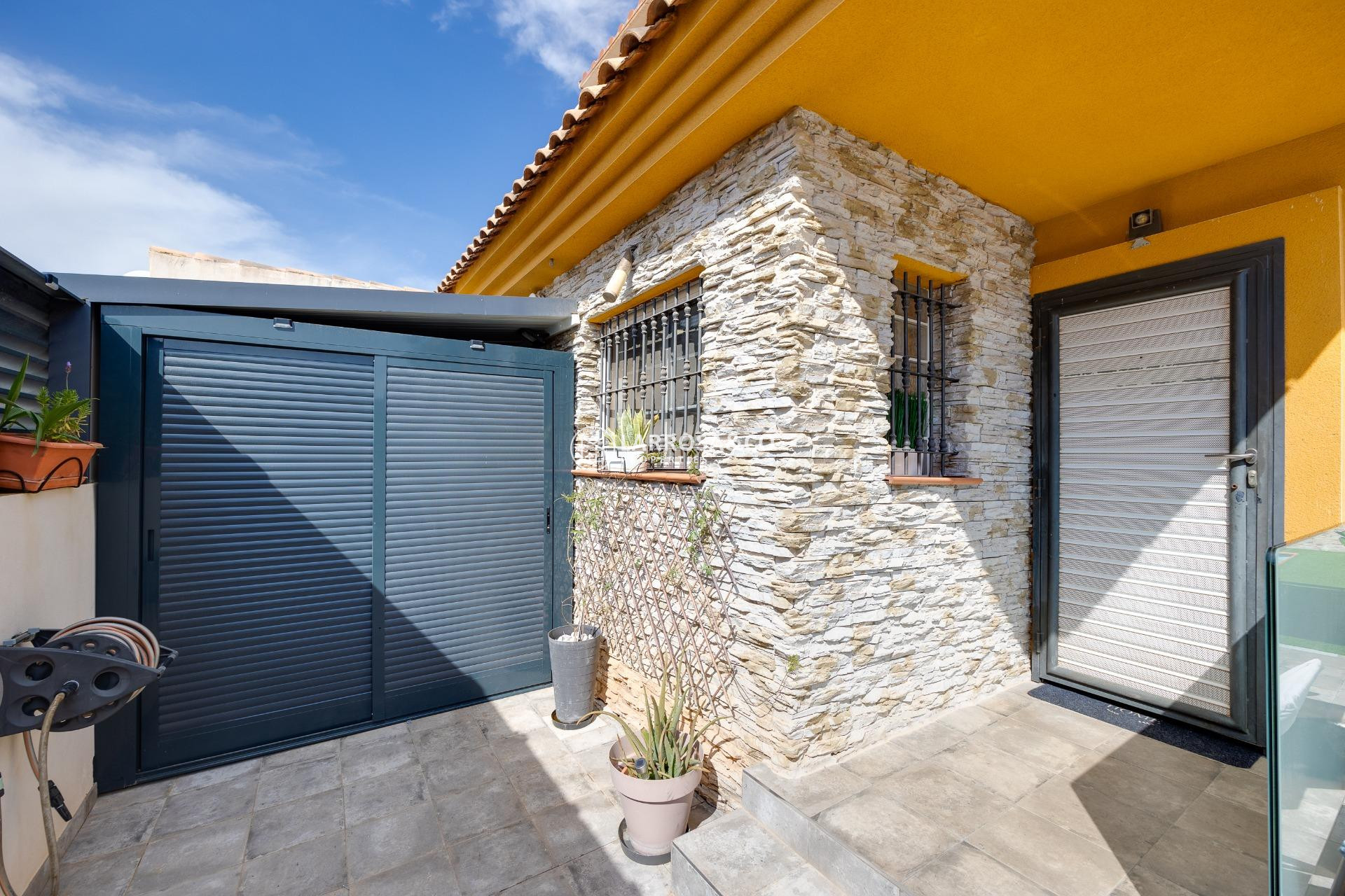 Reventa - Chalet - Los Montesinos - La Herrada