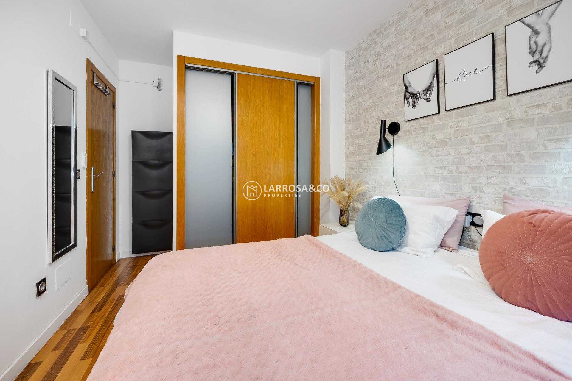 Reventa - Chalet - Los Montesinos - La Herrada