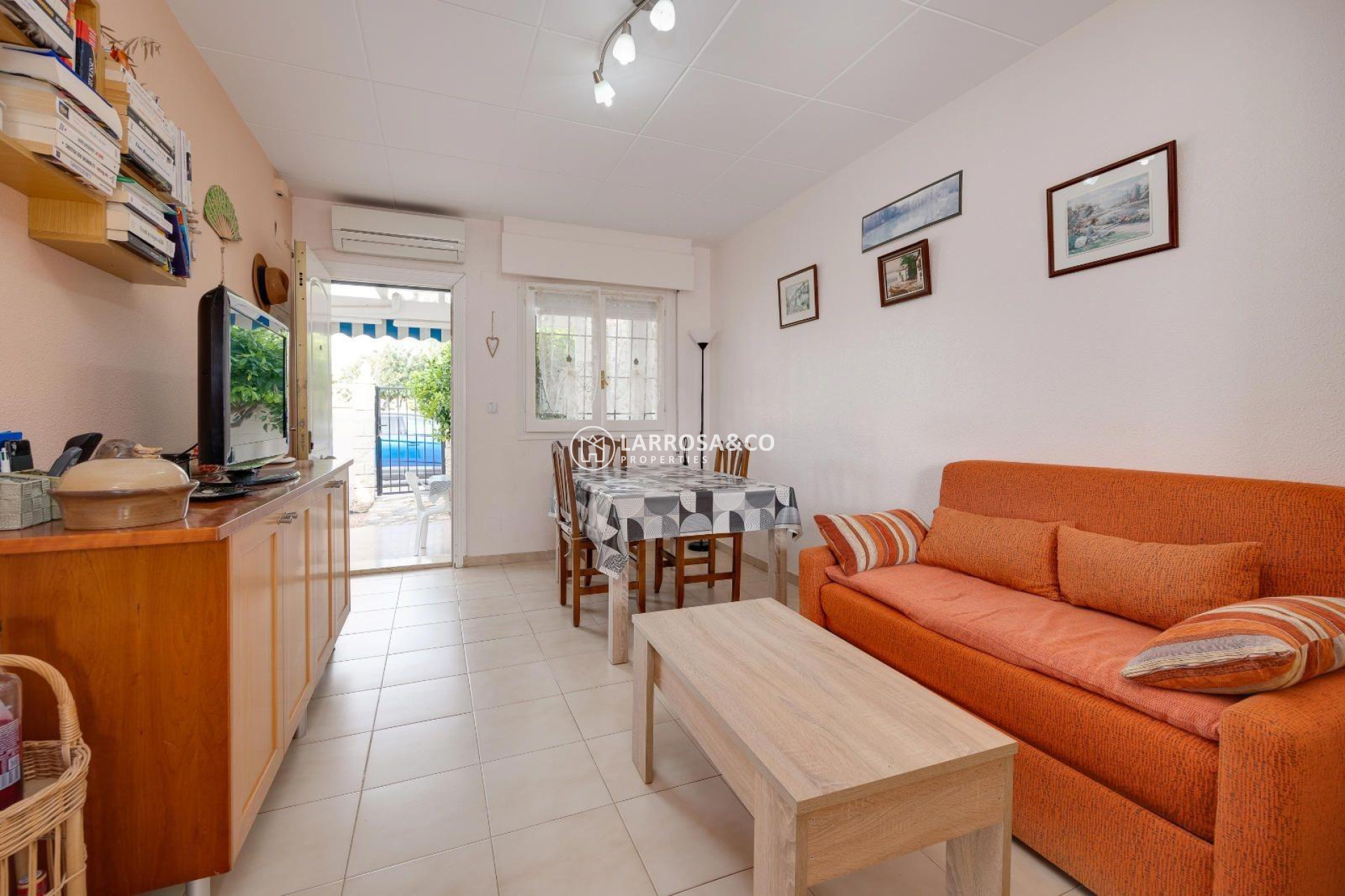 Reventa - Chalet - Orihuela costa - La Florida