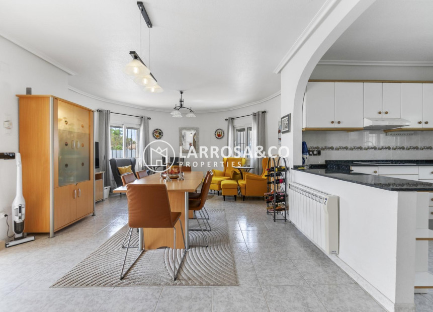 Reventa - Chalet - Orihuela costa - Playa Flamenca