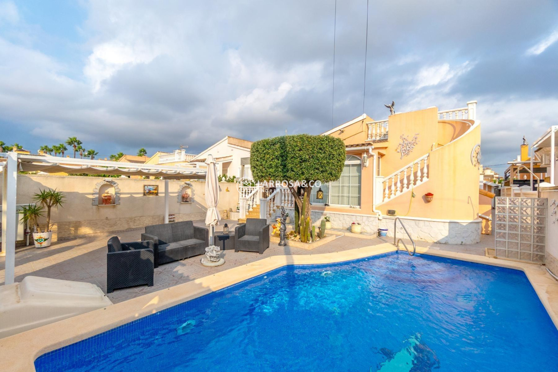 Reventa - Chalet - Orihuela costa - Punta Prima