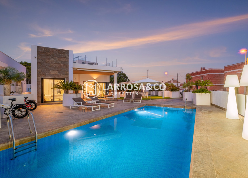 Reventa - Chalet - Orihuela costa - Villamartín 