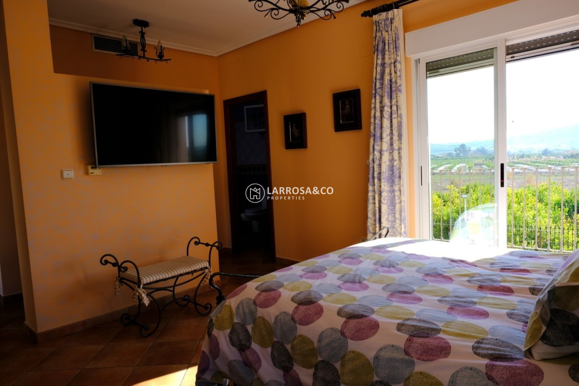 Reventa - Chalet - Orihuela - Orihuela Ciudad