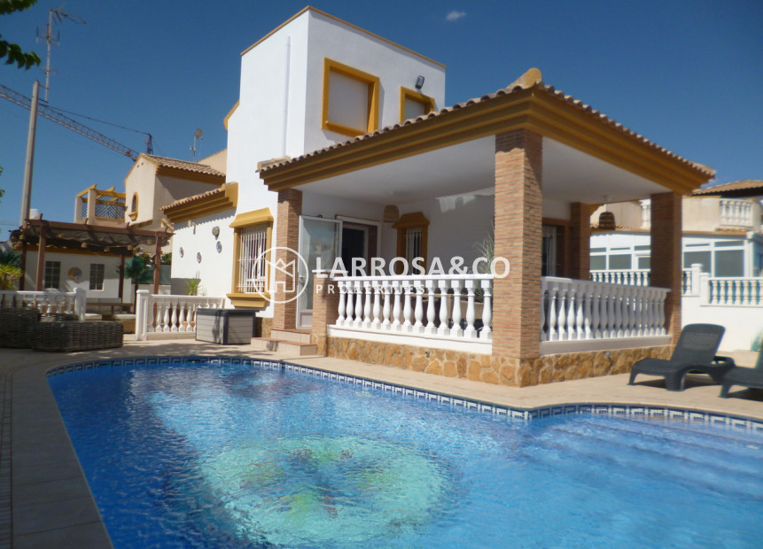 Reventa - Chalet - Pilar de la Horadada - Costa Blanca