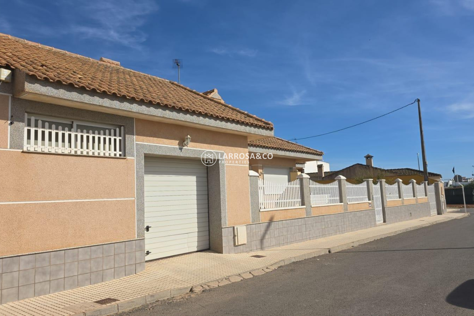Reventa - Chalet - Pilar de la Horadada - PILAR DE LA HORADADA