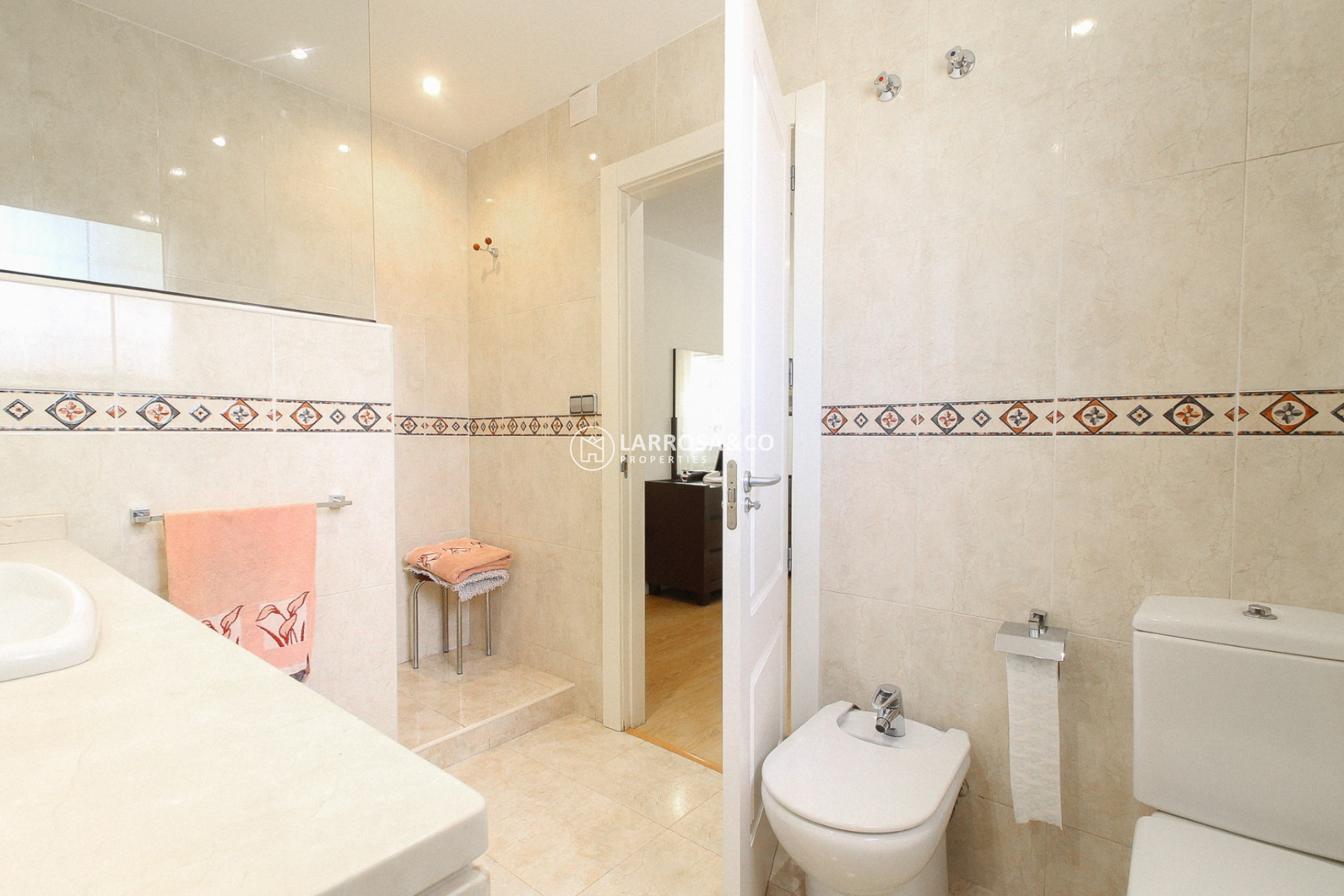 Reventa - Chalet - San Vicente del Raspeig - Inland