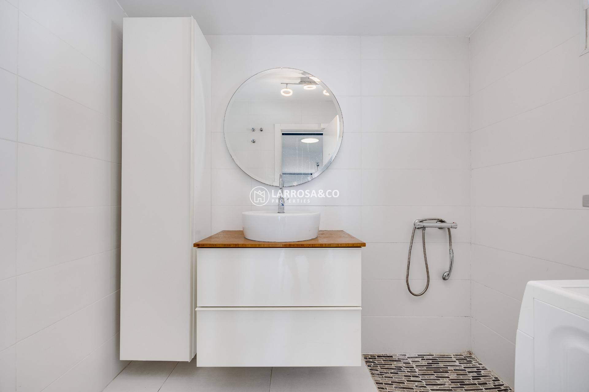 Reventa - Chalet - Torrevieja - Aguas Nuevas