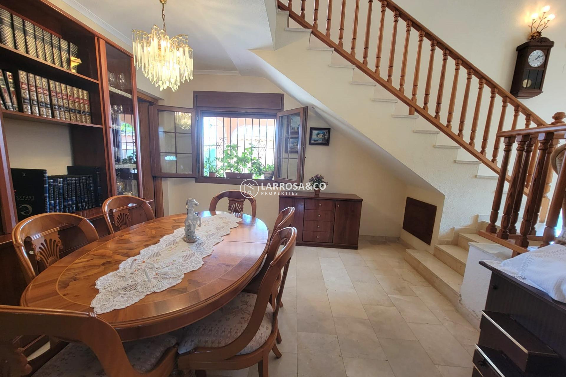 Reventa - Chalet - Torrevieja - Aguas Nuevas