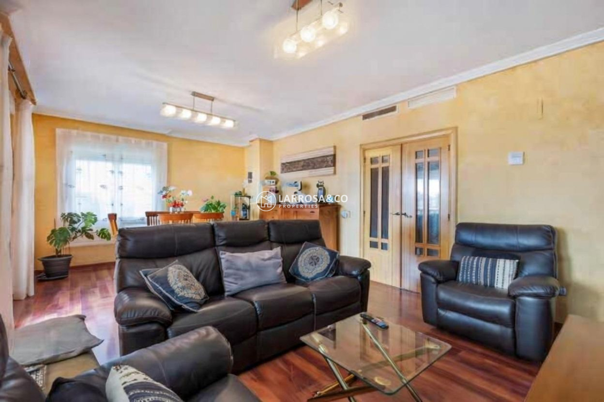 Reventa - Chalet - Torrevieja - Aguas Nuevas