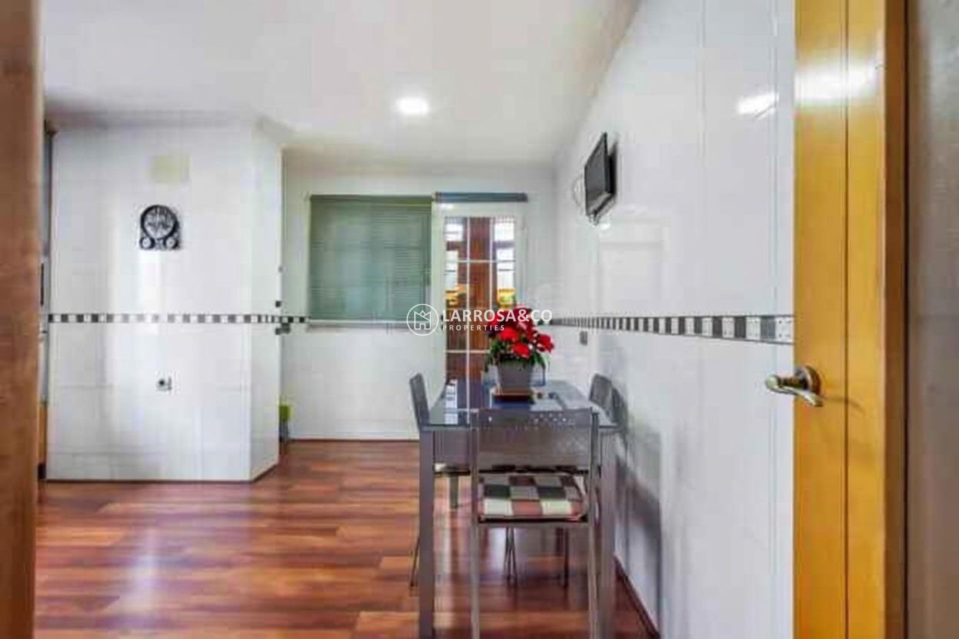 Reventa - Chalet - Torrevieja - Aguas Nuevas