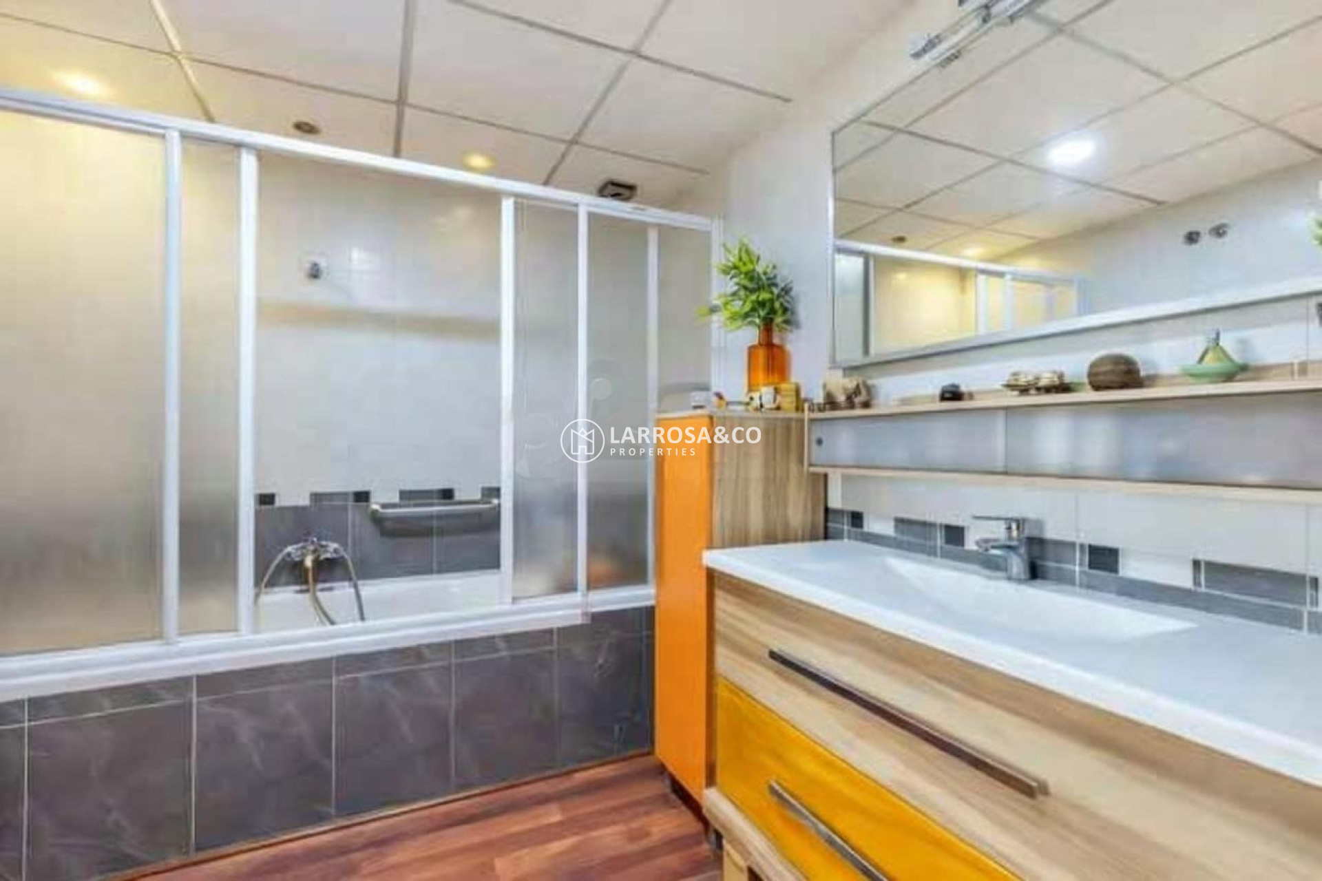 Reventa - Chalet - Torrevieja - Aguas Nuevas