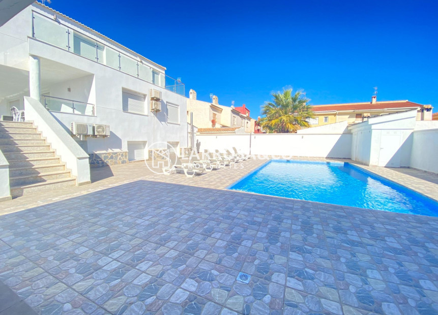 Reventa - Chalet - Torrevieja - Aldea del mar
