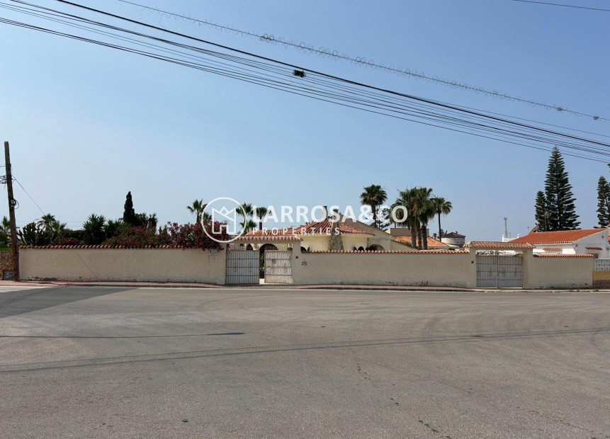 Reventa - Chalet - Torrevieja - El chaparral