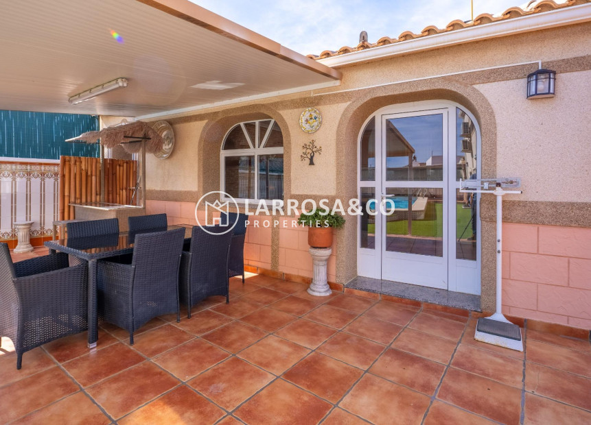 Reventa - Chalet - Torrevieja - El chaparral