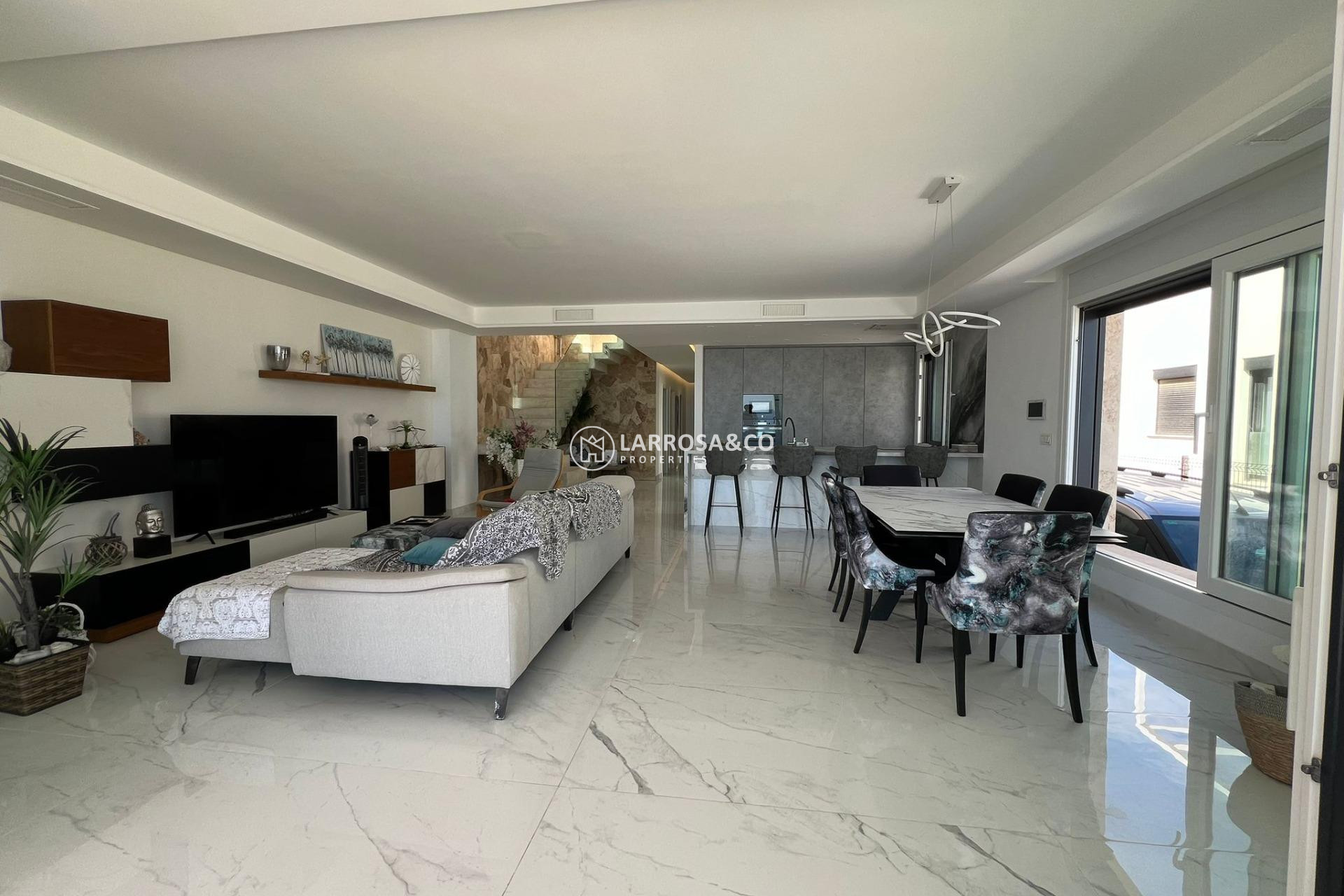 Reventa - Chalet - Torrevieja - La Mata