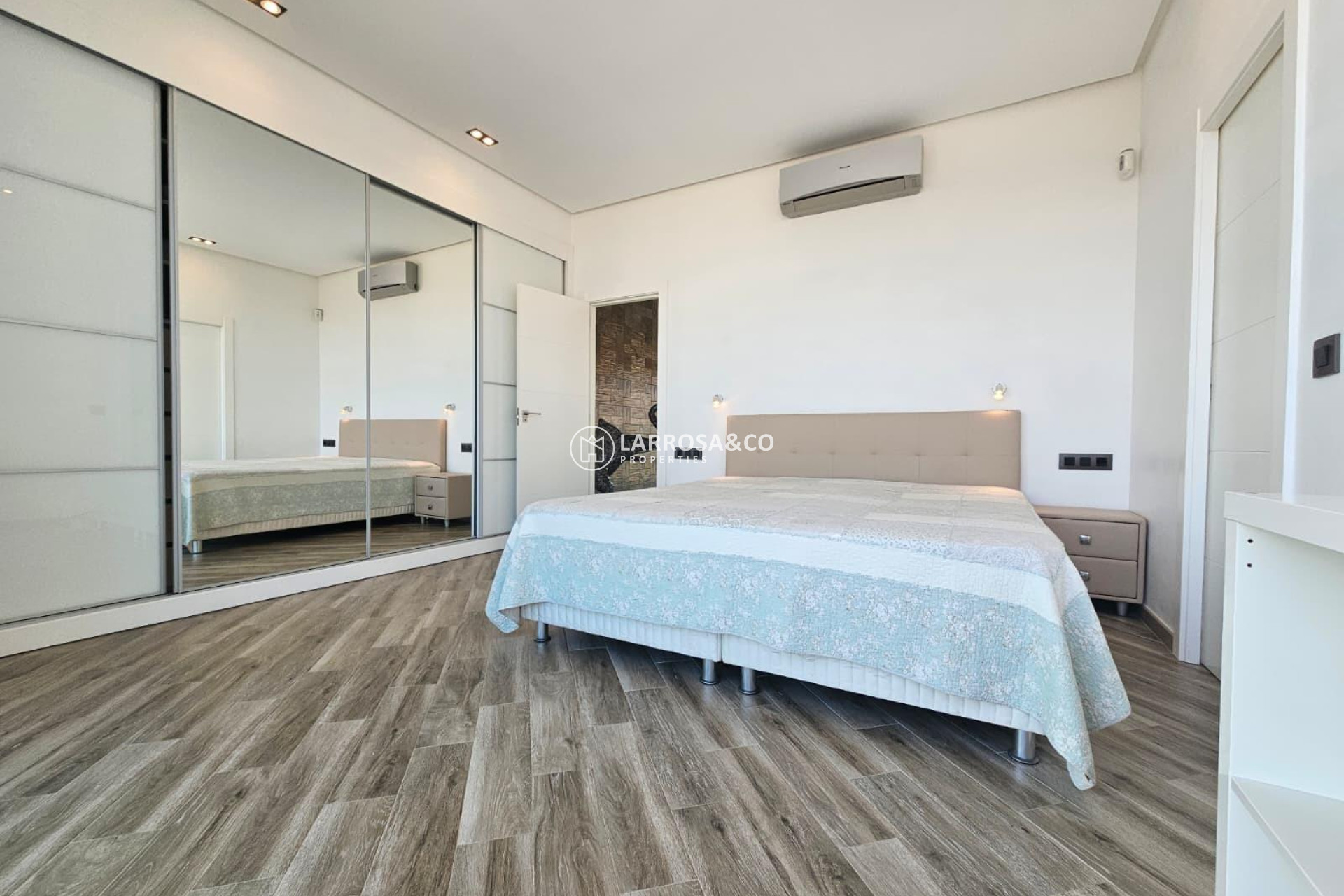 Reventa - Chalet - Torrevieja - Los Angeles