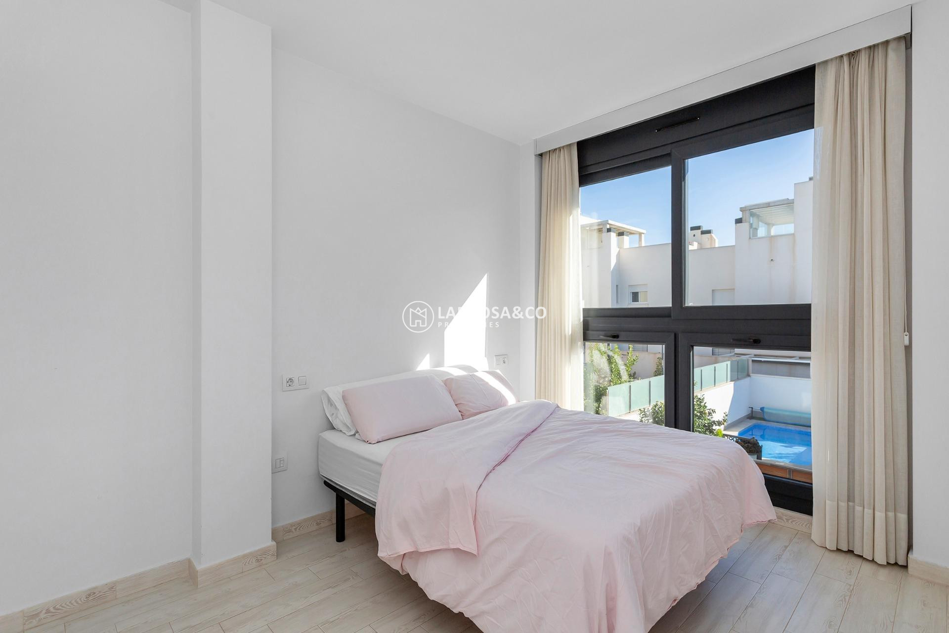 Reventa - Chalet - Torrevieja - Sector 25