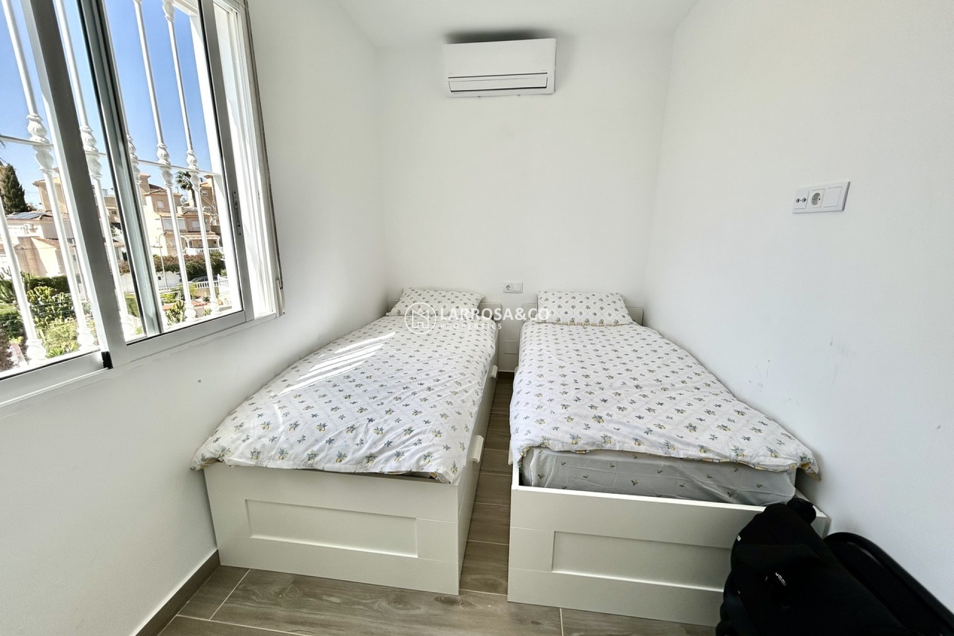 Reventa - Chalet - Villamartín - Costa Blanca