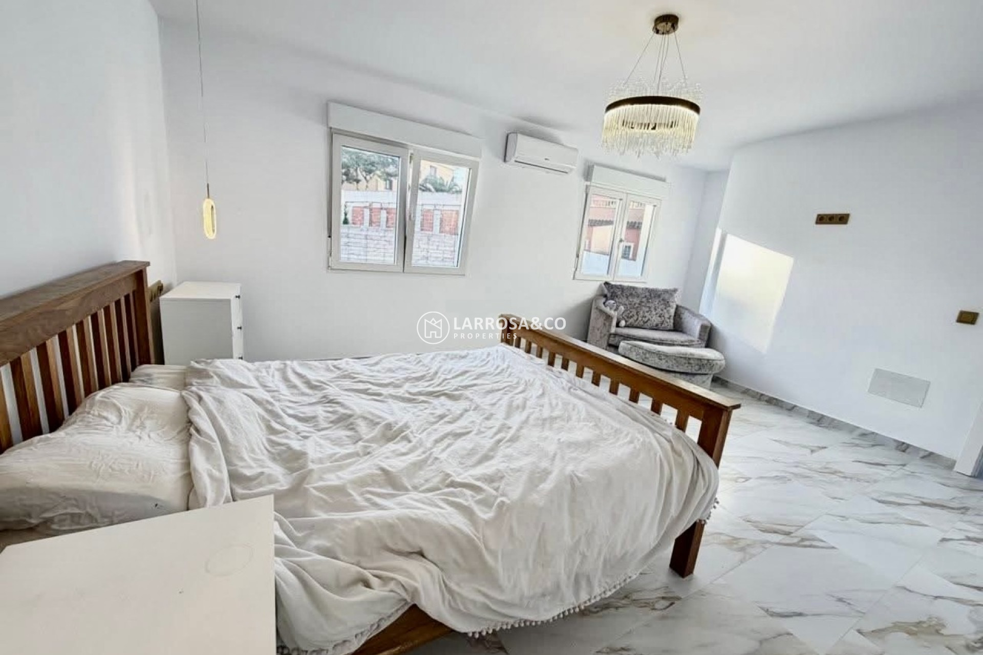 Reventa - Chalet - Villamartin - Costa Blanca