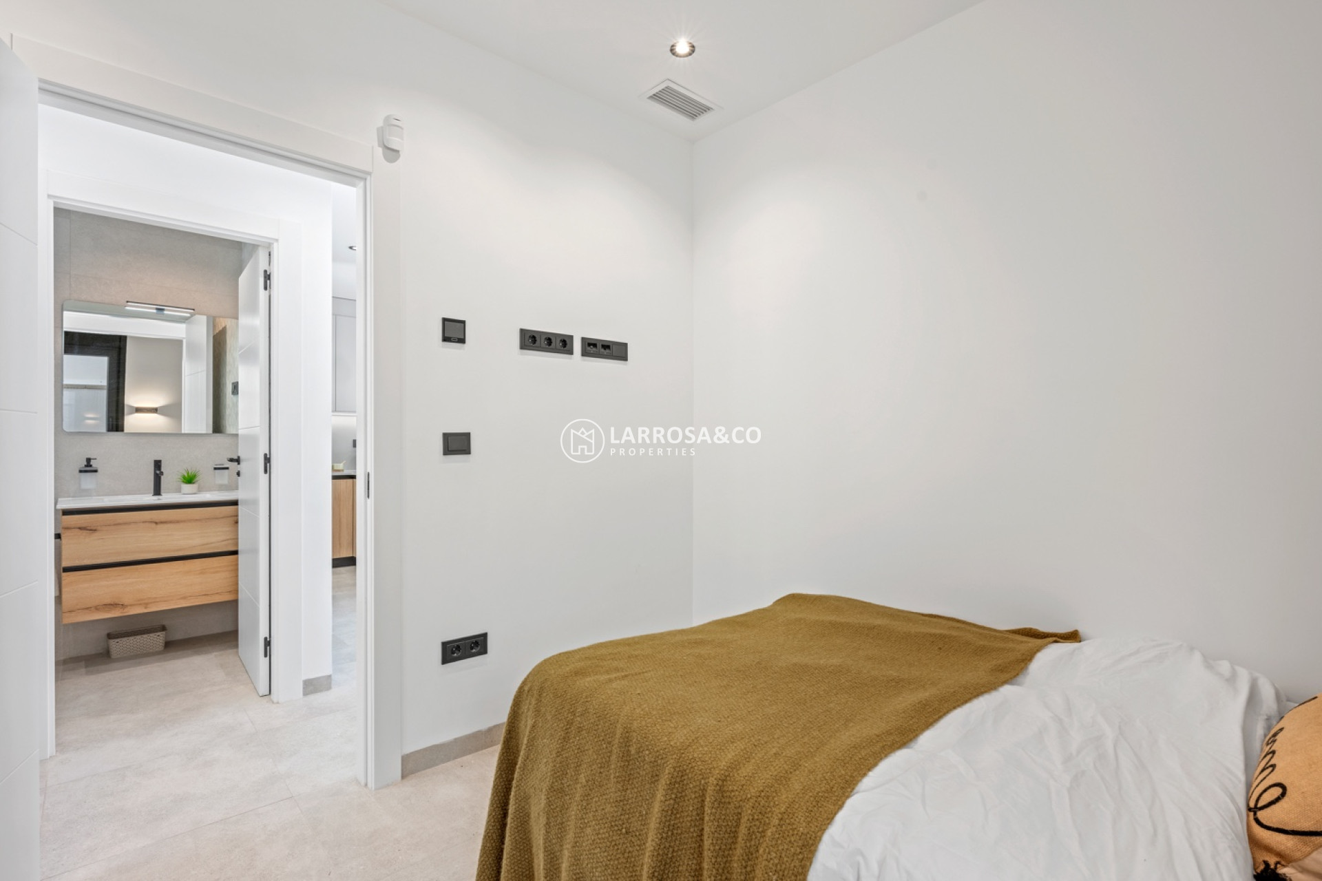 Reventa - Chalet - Villamartin - Costa Blanca