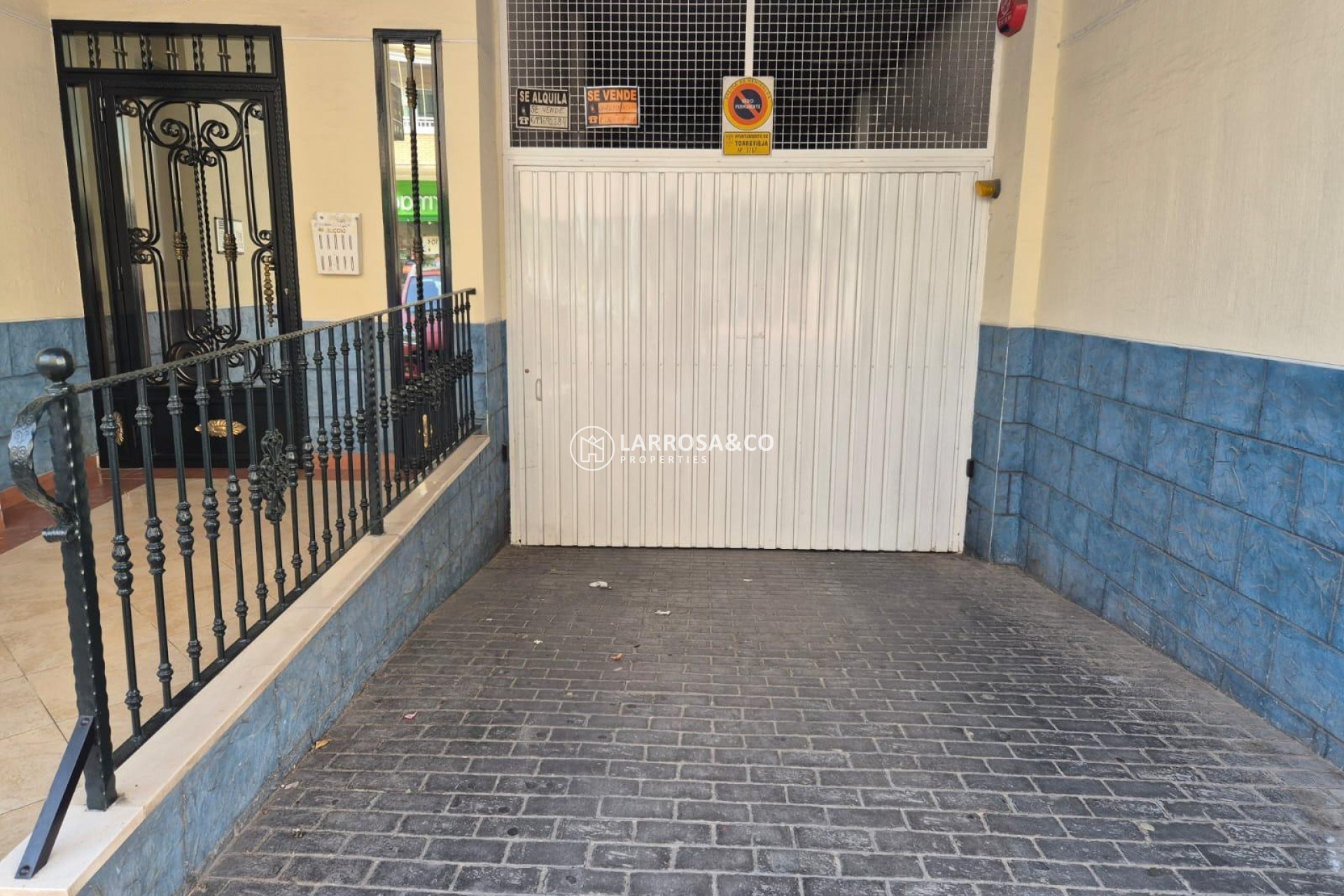 Reventa - Garaje - Torrevieja - Centro