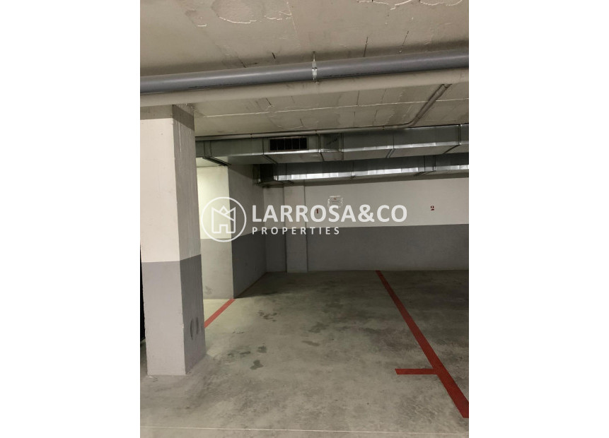 Reventa - Garaje - Torrevieja - Playa del cura