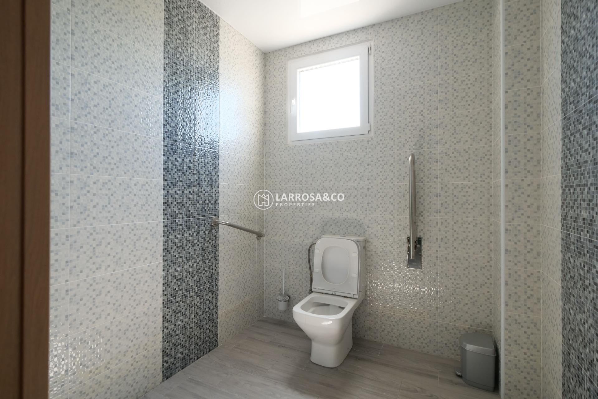 Reventa - Industrial - Almoradí