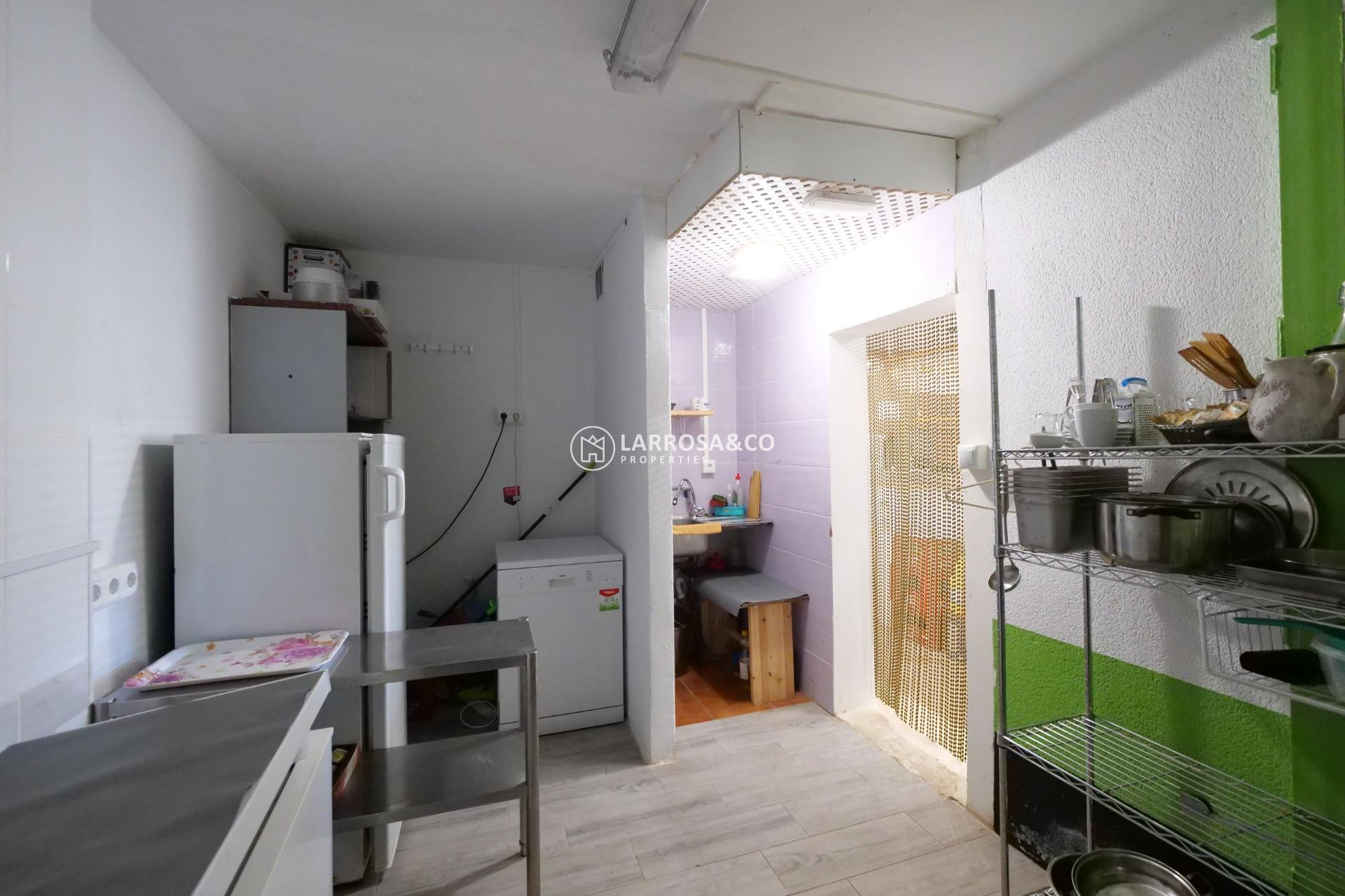 Reventa - Industrial - Almoradí