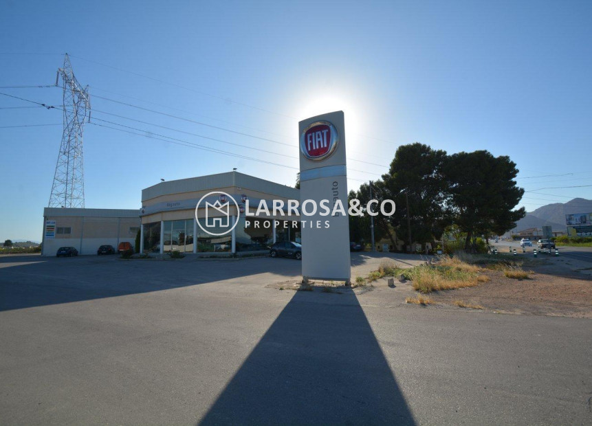 Reventa - Industrial - Orihuela - Correntías Bajas