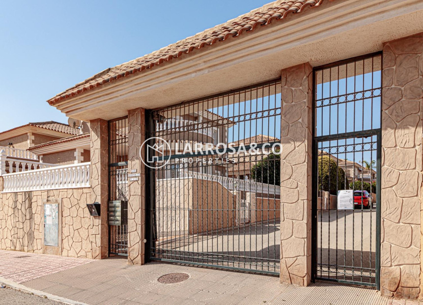 Reventa - Inmueble singular - Torrevieja - Los Altos