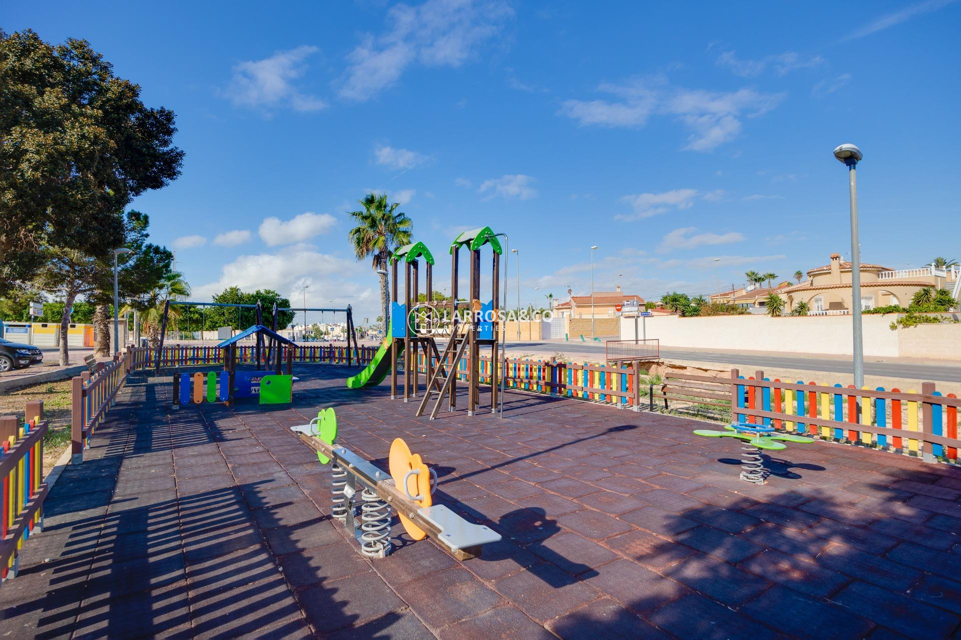 Reventa - Local - Ciudad Quesada - DOÑA PEPA