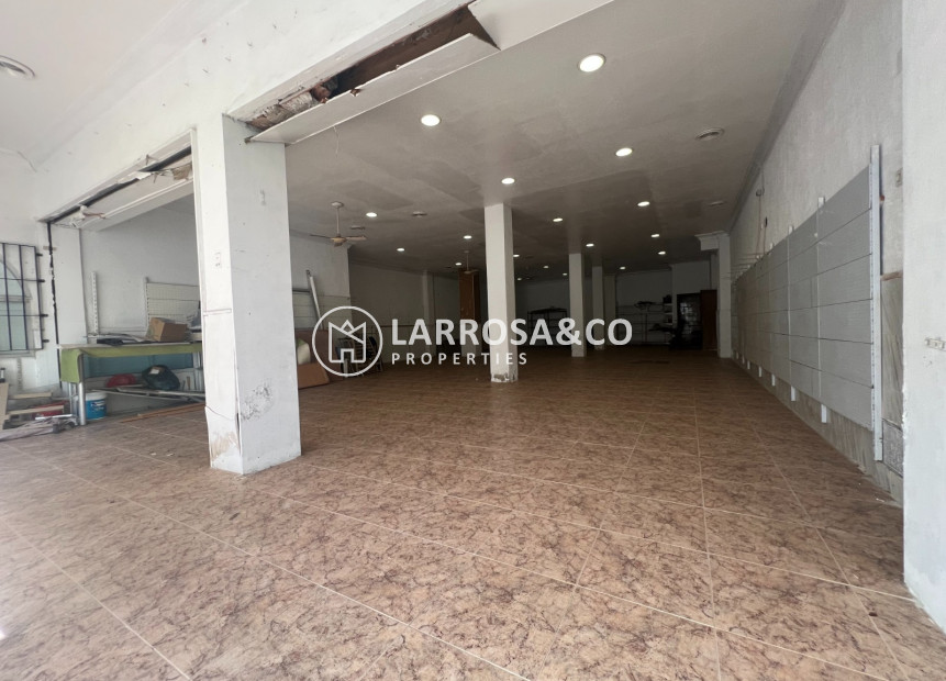 Reventa - Local - Guardamar del Segura - Cervantes