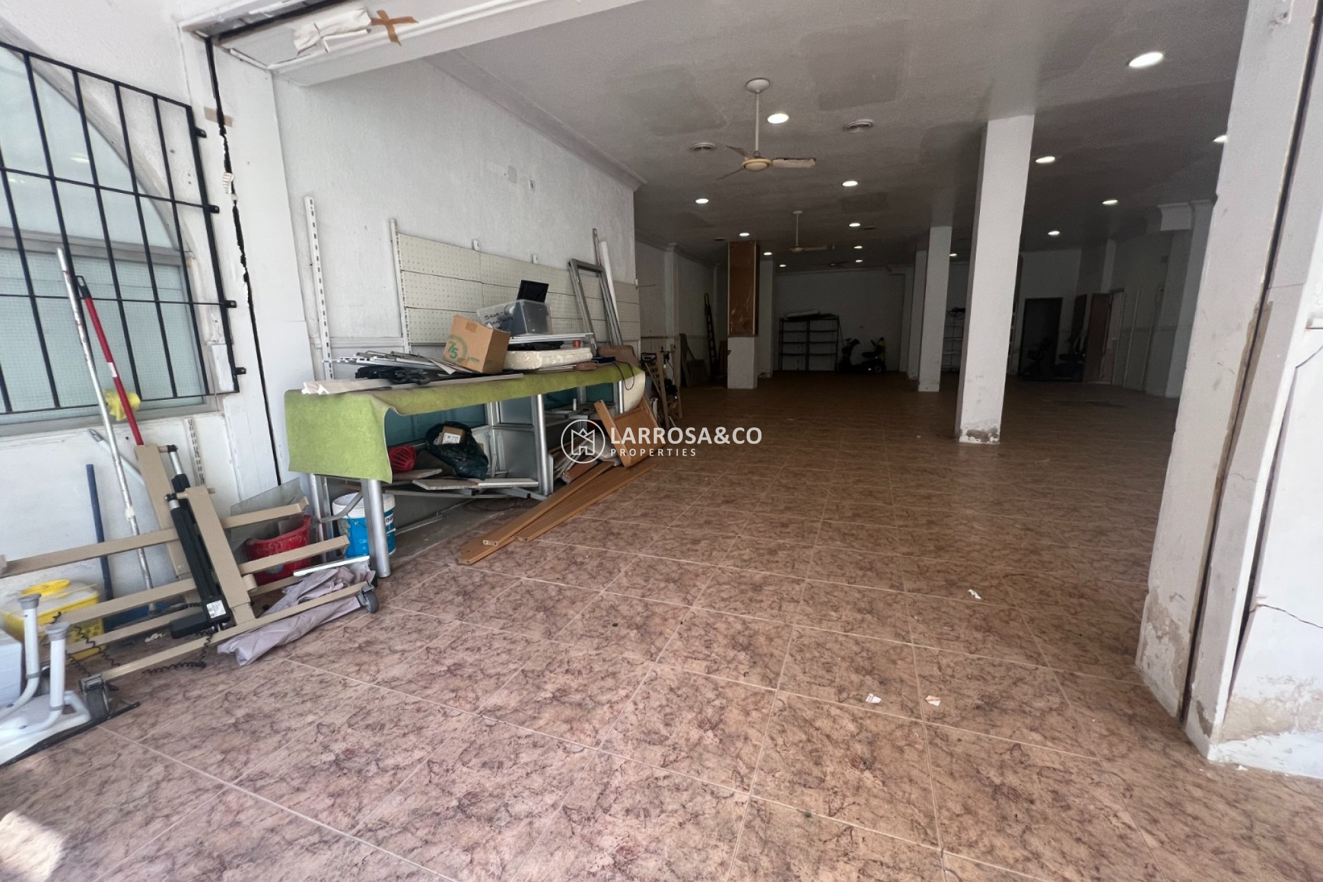 Reventa - Local - Guardamar del Segura - Cervantes