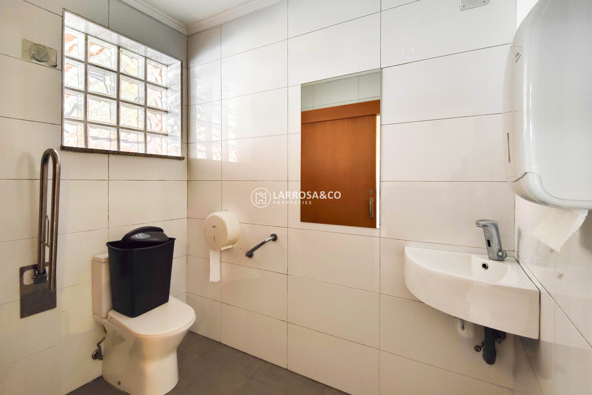 Reventa - Local - Torrevieja - Costa Blanca