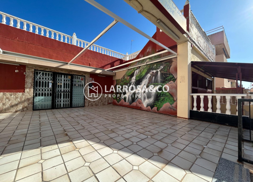Reventa - Local - Torrevieja - La Mata