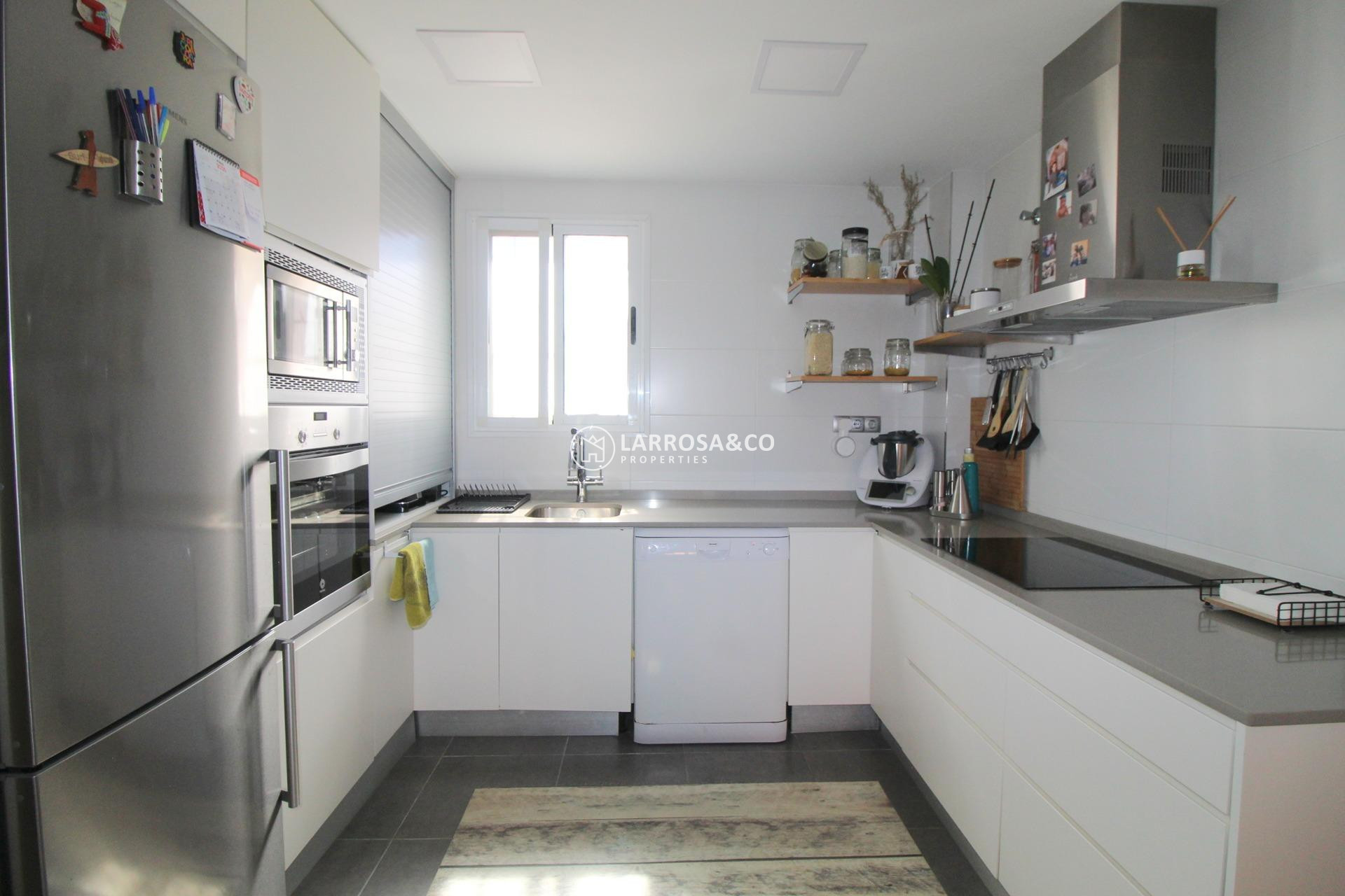 Reventa - Planta baja - Torrevieja - Aguas Nuevas