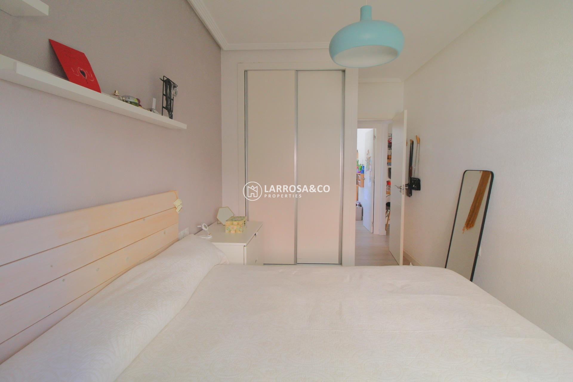 Reventa - Planta baja - Torrevieja - Aguas Nuevas