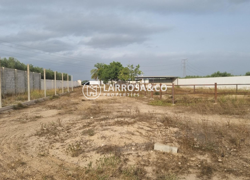 Reventa - Solar/Terrena/Parcelas - Benferri - entre la matanza y Benferri