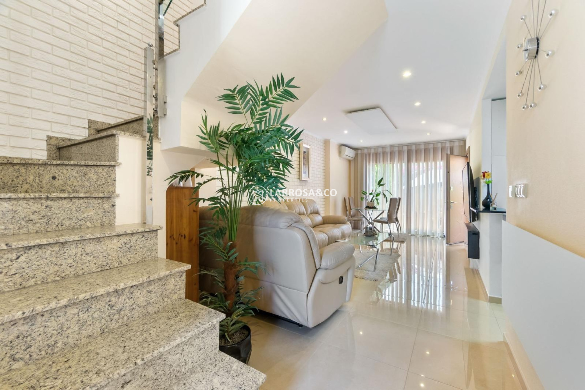 Reventa - Terraced house / Townhouse - Torrevieja - Aguas Nuevas