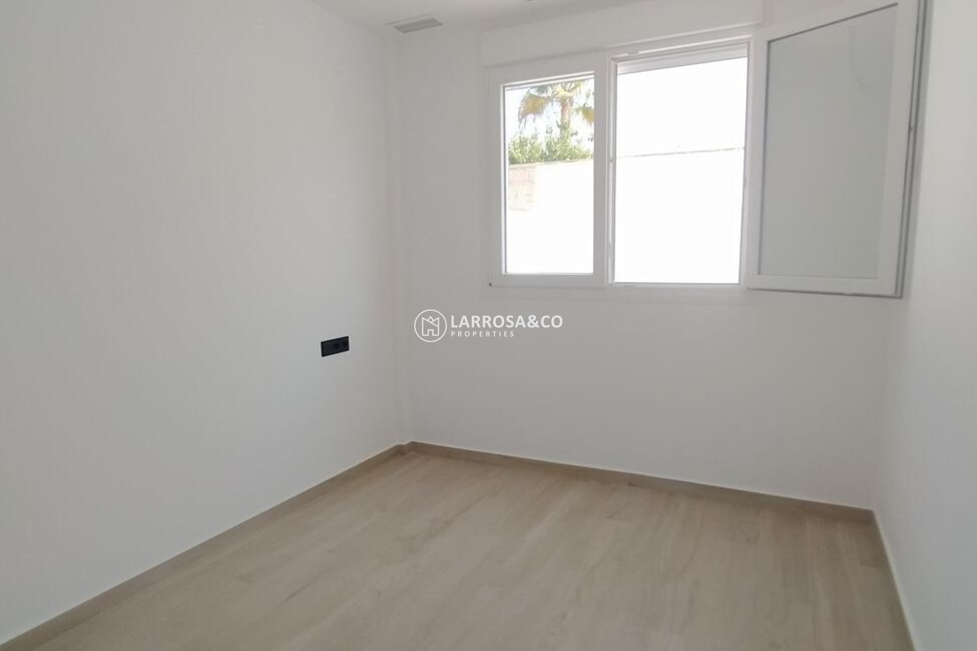 Reventa - Villa Penthouse - Torrevieja - Aguas Nuevas