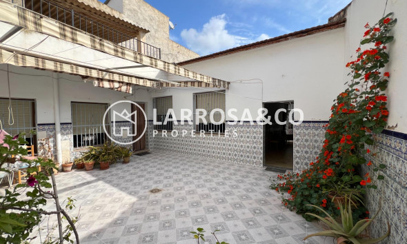 Semi-detached house - A Vendre - Dolores - CENTRO