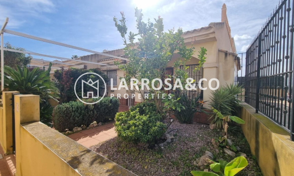 Semi-detached house - A Vendre - Guardamar del Segura - Urbanizaciones