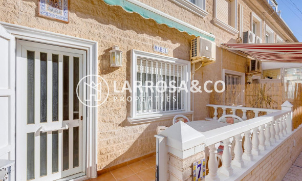 Semi-detached house - A Vendre - Torrevieja - La Mata