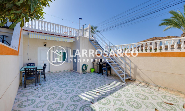 Semi-detached house - A Vendre - Torrevieja - La Siesta - El Salado - Torreta