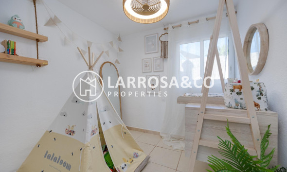 Semi-detached house - A Vendre - Torrevieja - Los Balcones