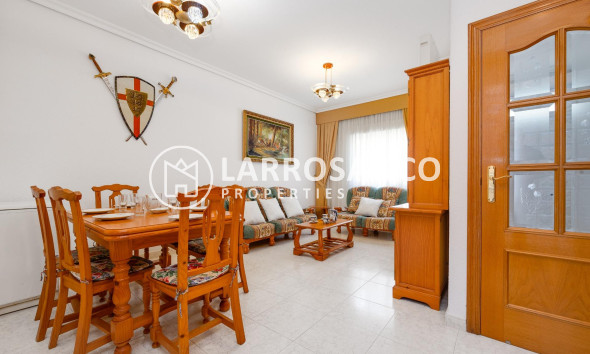 Semi-detached house - A Vendre - Torrevieja - Paseo maritimo