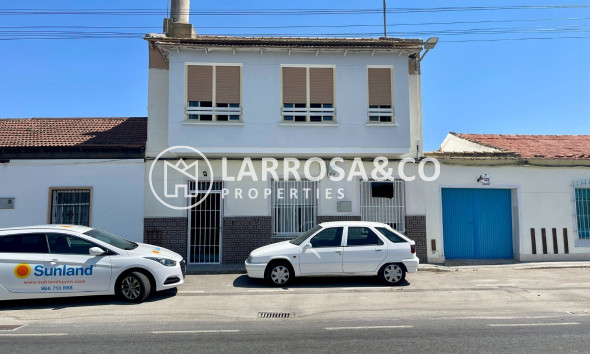 Semi-detached house - Herverkoop - Almoradí - Inland