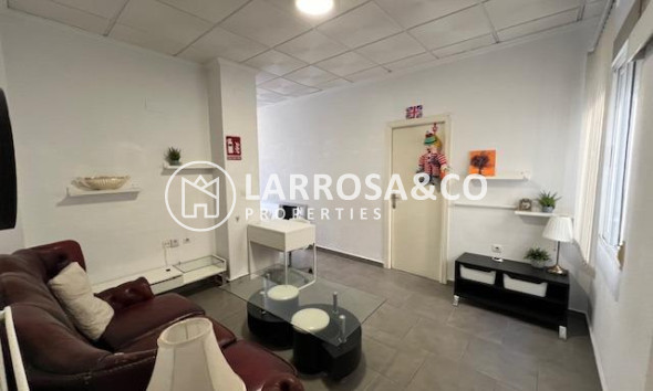 Semi-detached house - Herverkoop - Dolores - CENTRO